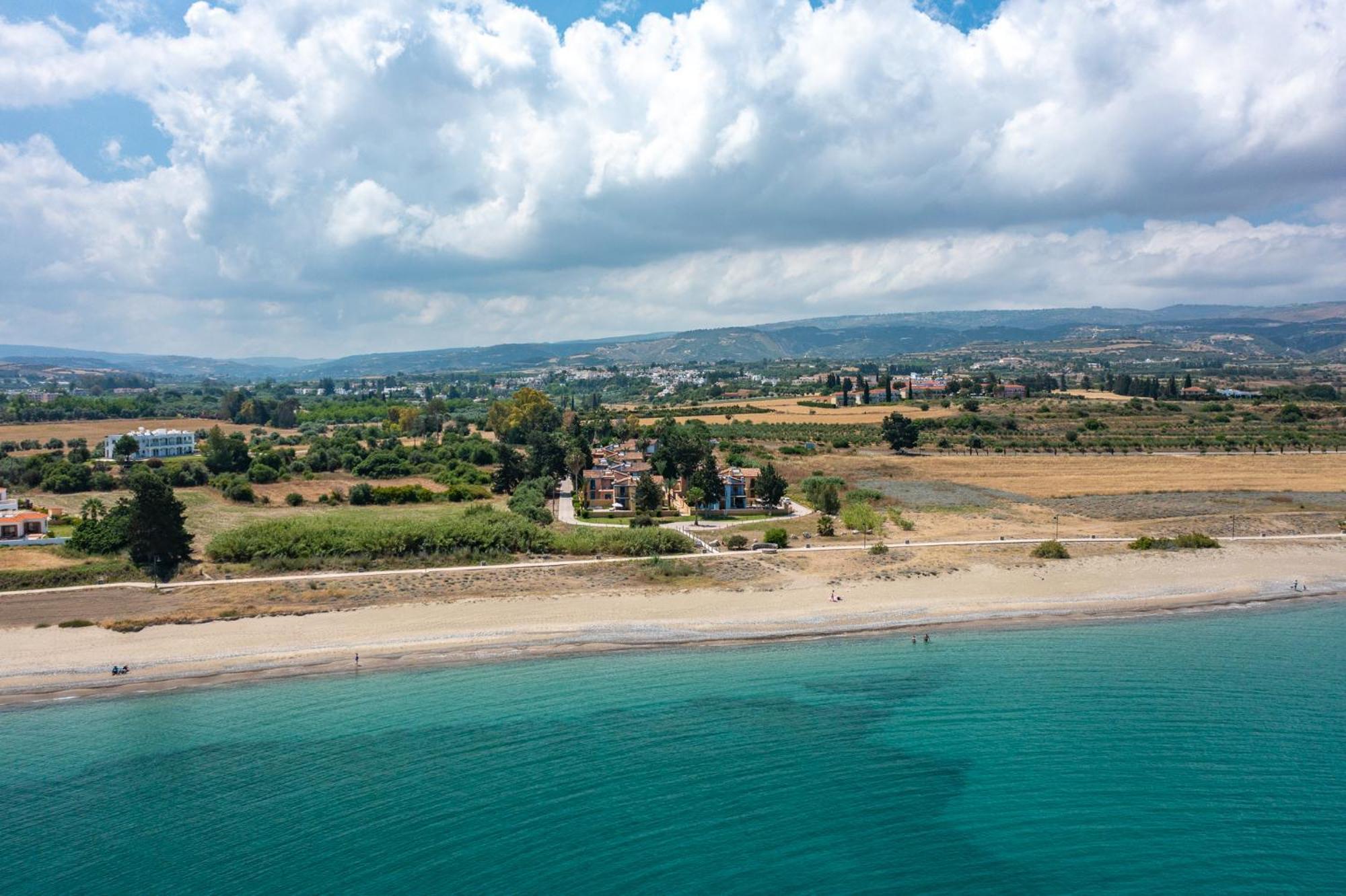 The Olympians Villas Polis Esterno foto