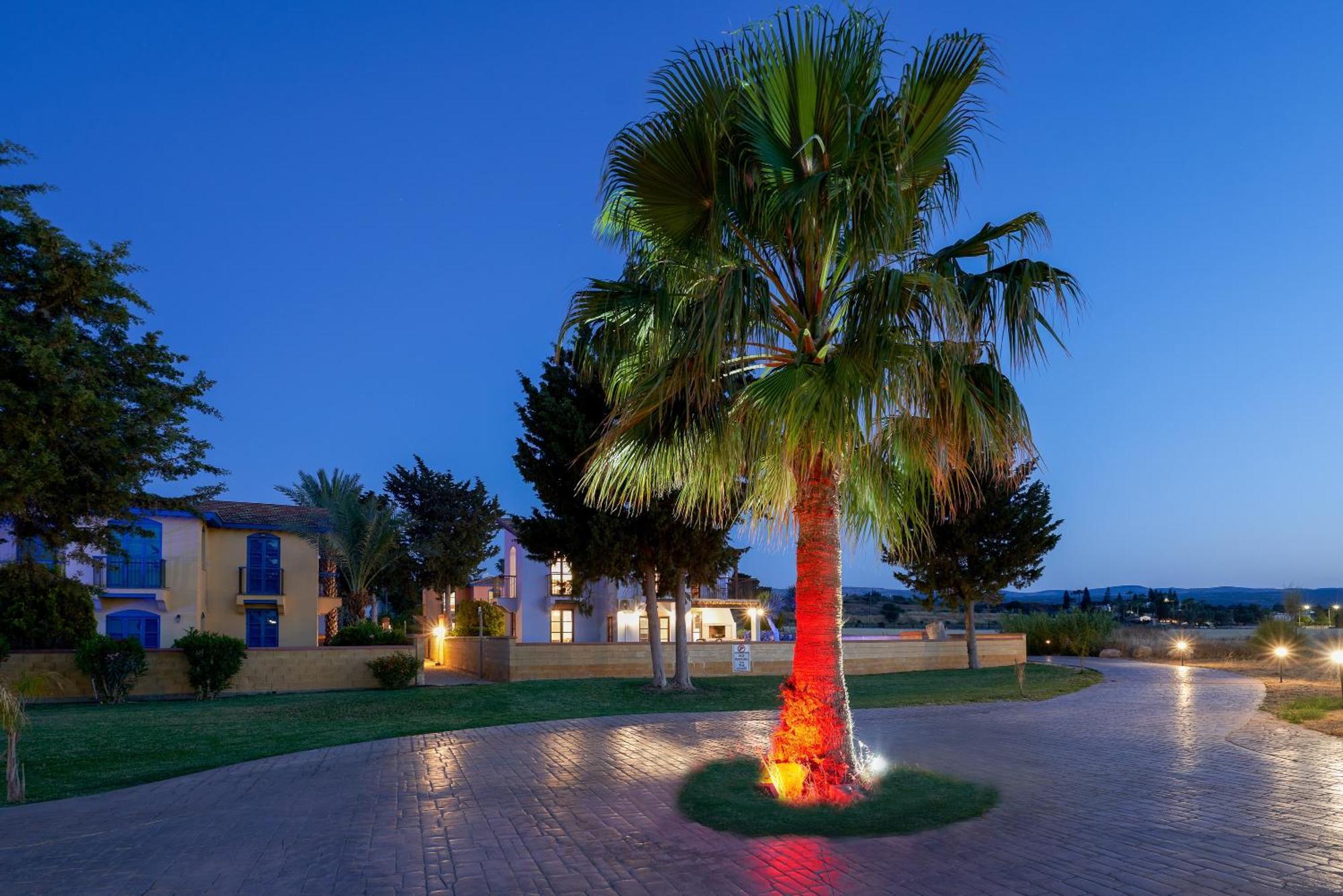 The Olympians Villas Polis Esterno foto