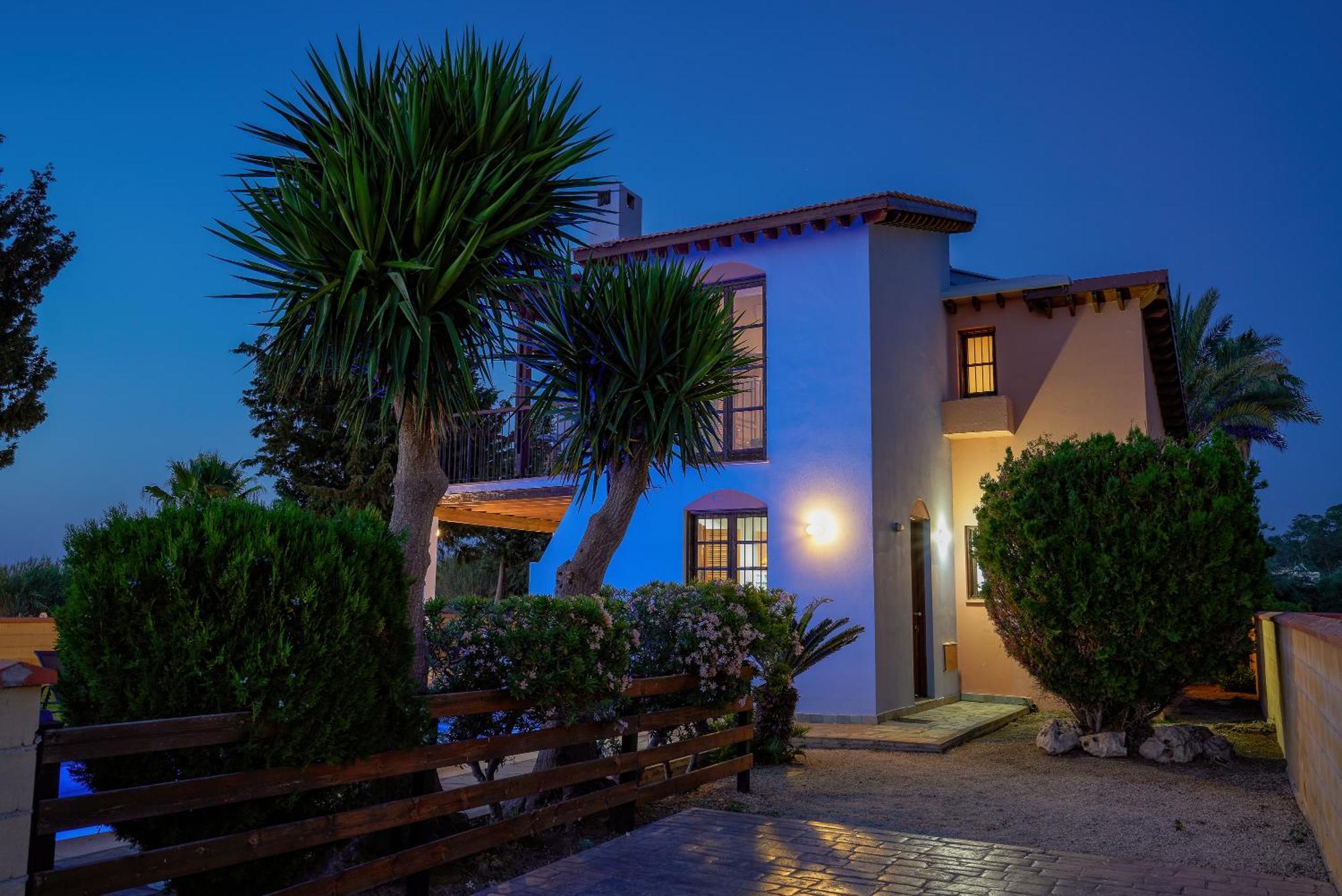 The Olympians Villas Polis Esterno foto